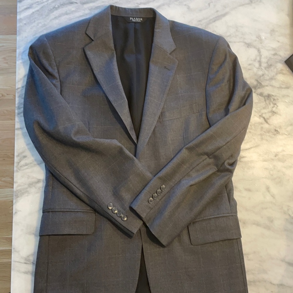 Suit jacket perfect condition size 39R